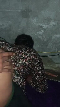 Prawdziwy domowy mąż i żona Desi sex