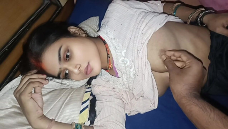 RAKP355: Desi Couple