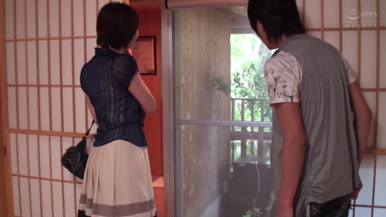 Raptor Inc: Short-haired Older Woman with a Clean, Fresh Look! Sexy Contrast...