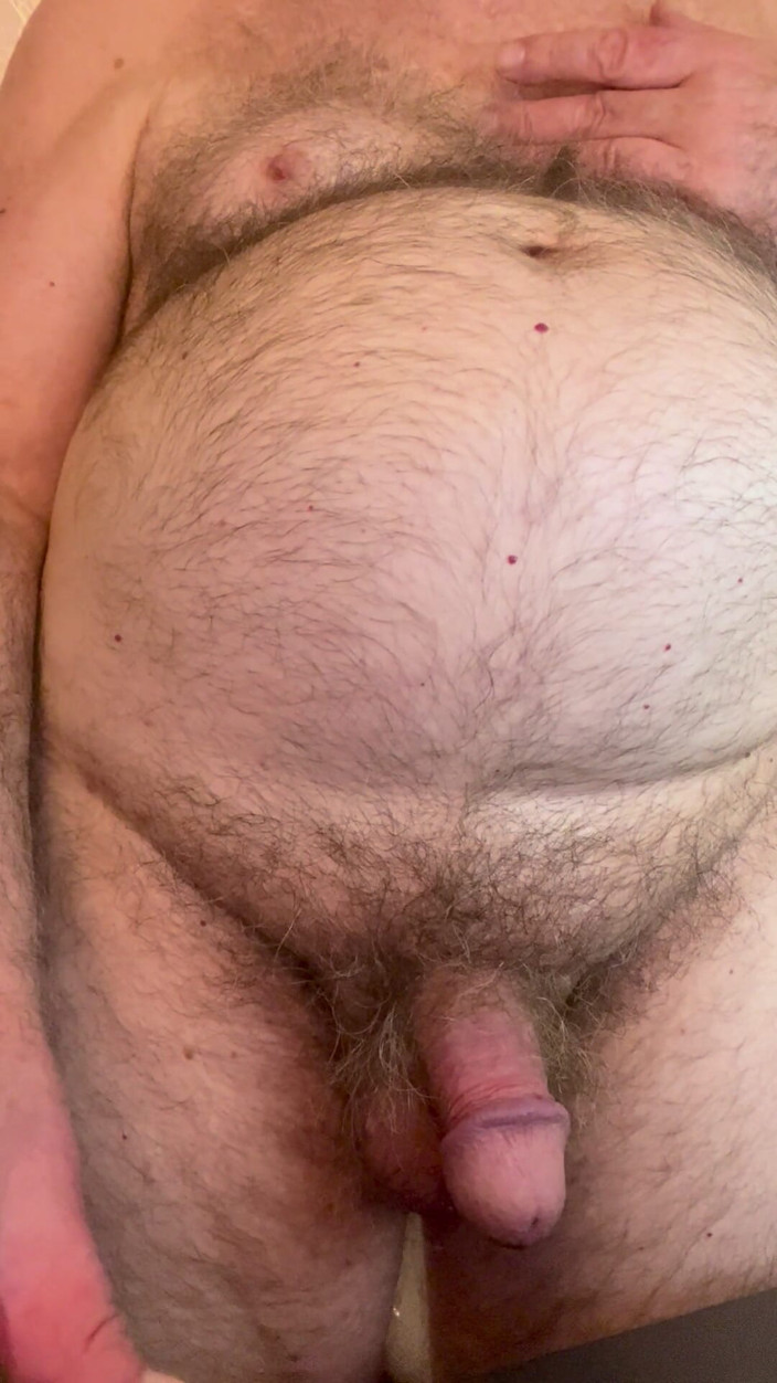 Coach Karl dude lodge: Coach Karl Has Fun on a Live Cam Show 7106
