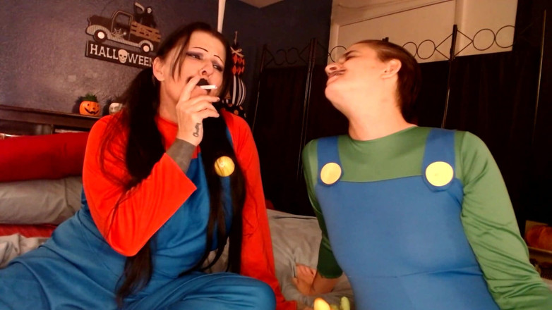 Abby Anna: Cosplaying Kouřová přestávka na Halloween