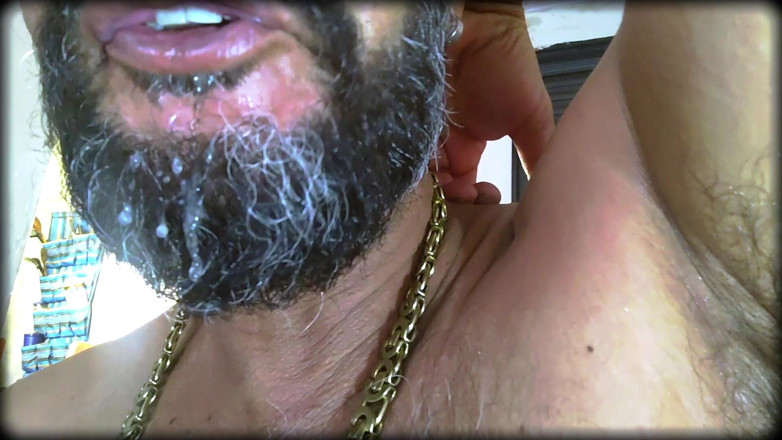Rock F hairy: 我明天早上要去凝视