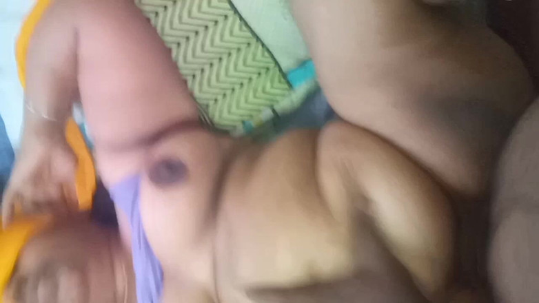 Pickup maami: Cặp đôi Tamil có thật vui vẻ