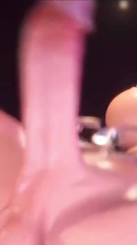 Rigid3d D3d ความบ้าคลั่งเย็ดตูดโหด: สาวตูดใหญ่สวยโดนรังแกและกลืนความเสียวลงคอ