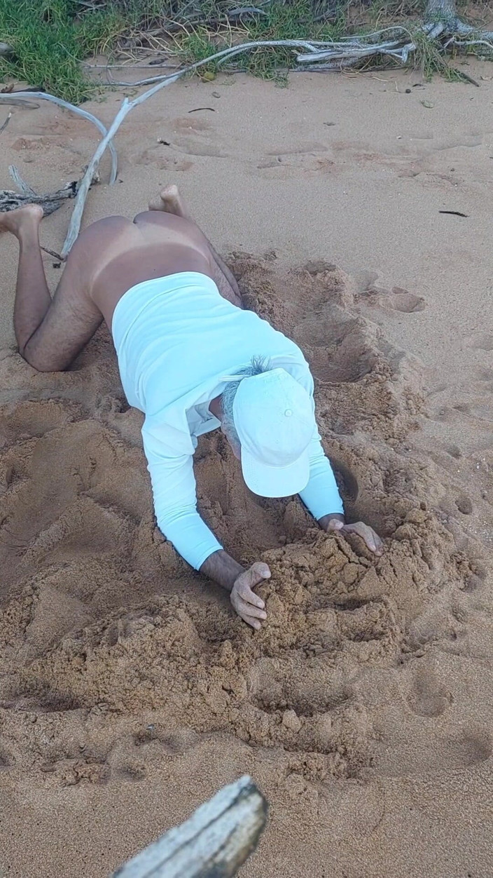 Ladysilvas: Ladysilva on the Beach My Hot Tanned Ass