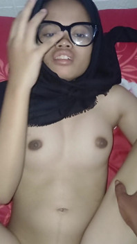 Bir Öğretmenle Seks Eden Bir Kız