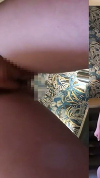 Limited release - 172cm großes 23-jähriges shopgirl filmt ihr erstes sexvideo nach dem betrügen von freunden