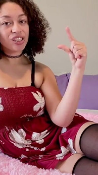 Tu polla es fea - en primer plano, humillación de pene pequeño