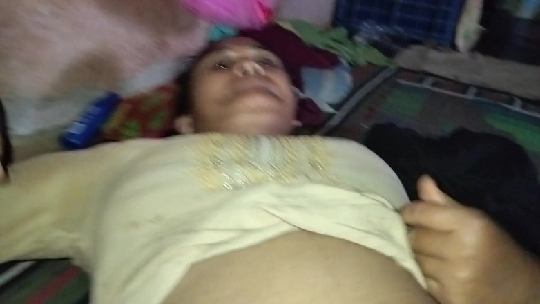 Mg3947731: Praca męża i żony w pełnym wymiarze godzin