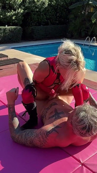 รองเท้าเย็ดกลางแจ้ง Tatiana Steele Vs Jay Spear