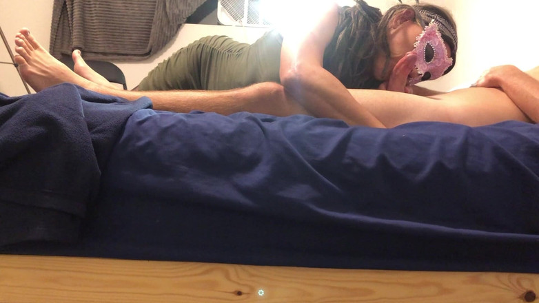 Jake Grand the man: Sexy mexický crossdresser ošukaný a kouřící - kompilace 3