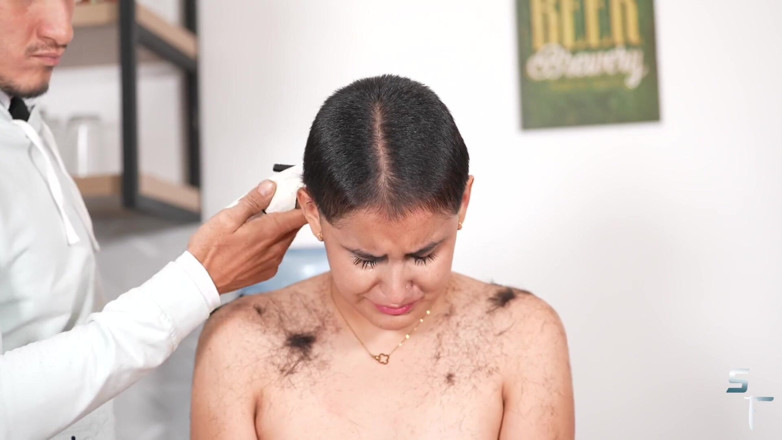 Shave Flix: Nicole