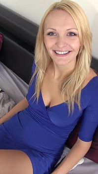 107 - 01 Babe Fucks for Creampie