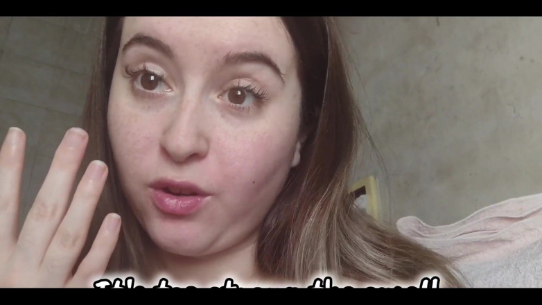 RavenHearth666VIP: Masturbating My Hairy Pussy on the Toilet
