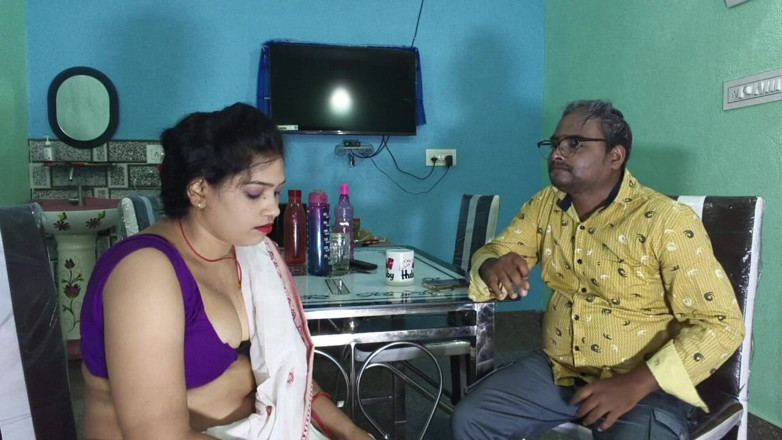 Sona bhabhi: Rekaman seks romantis tante seksi india sama majikan domiannya! Crot...