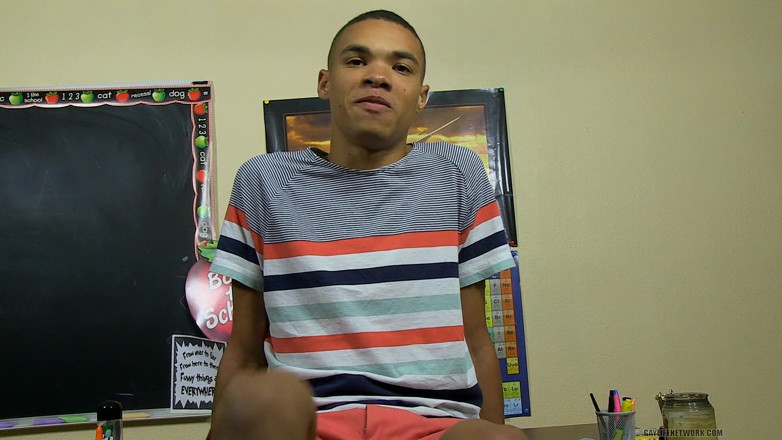 Teach Twinks: Un'intervista a Robbie