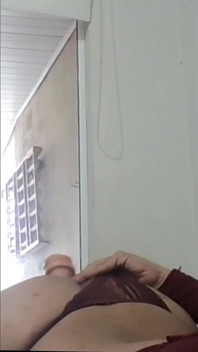 Moje poprvé s 24 cm robertkem a stříkání jako sissy