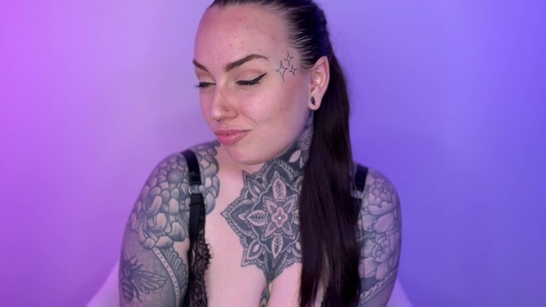 Miss Valentina: Cuckold Rakan Terbaik