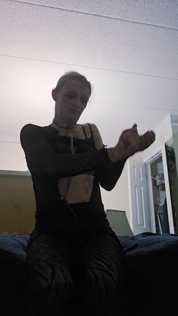 Kaotikxkisses: Trans Cumslut Plays with Fresh Facial Followed by Self-facial