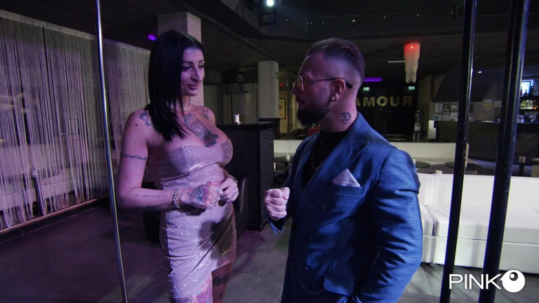 Pinko Club: Świetne jebanie w klatce dla Canaglias