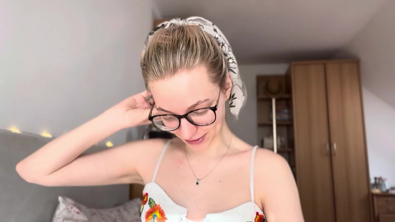 Goddess_Bella_Rae: 娘娘腔大战同性恋