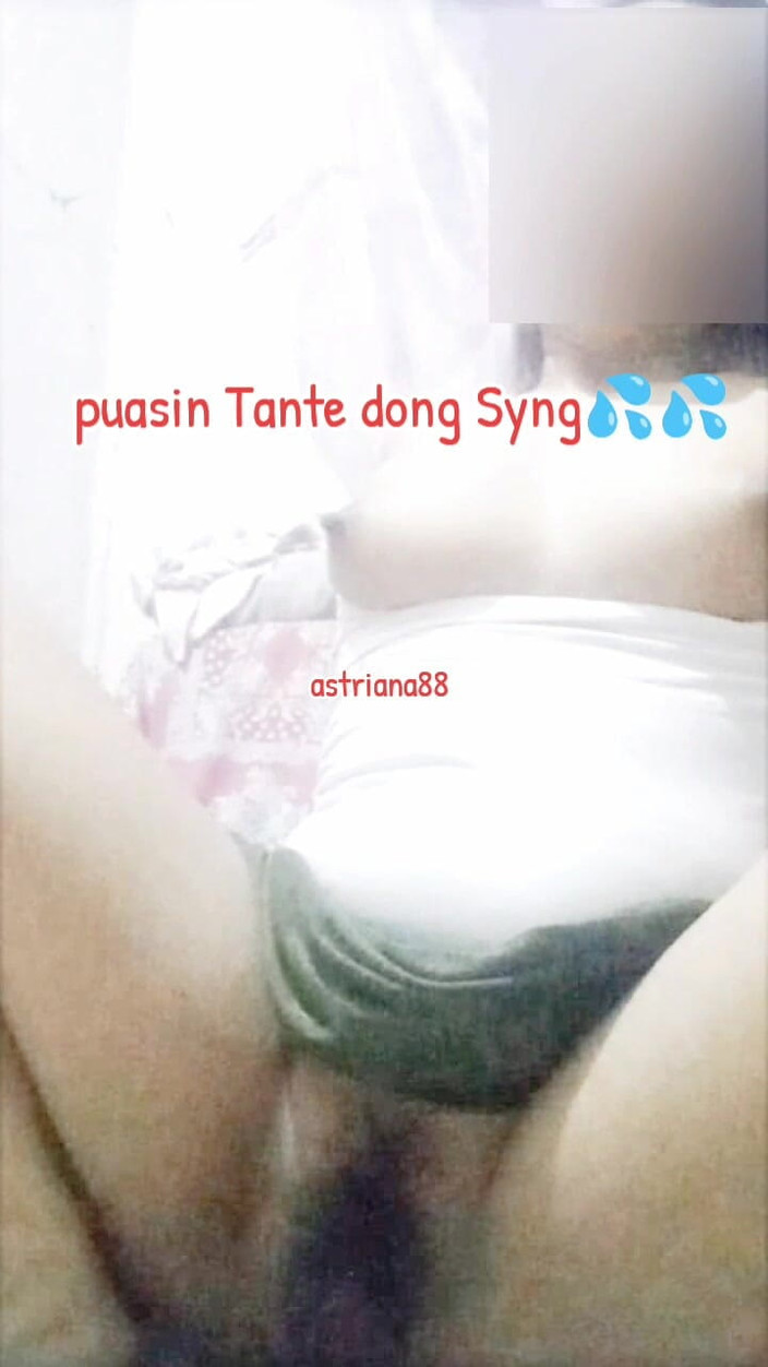 Astriana88: Mẹ đơn thân sừng sỏ