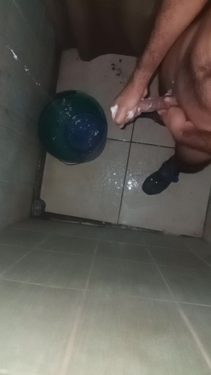 Cute boy jerks off: Jerk Boy Roasts His Handjobs More Than Three Times a...