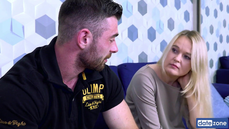 Datezone: Dude sharing his wife with a stranger, muscle guy
