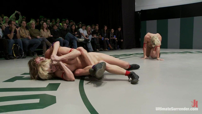 Ultimate surrender by Kink: Ninja versus Echipa de Gheață Runda 3 din 2010 Tag Team League...