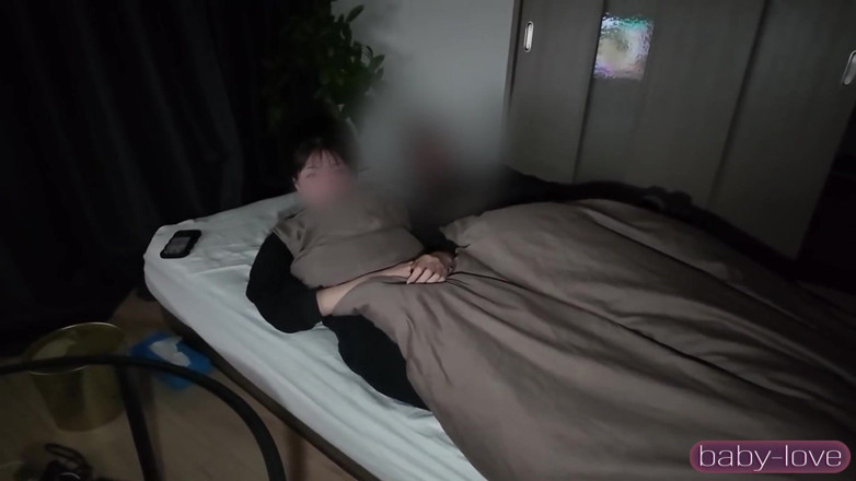 Asian happy ending: Приголомшлива фігура перетворюється на голови всюди, оскільки тихий зимовий день повільно переходить у приватну ніч 2-й