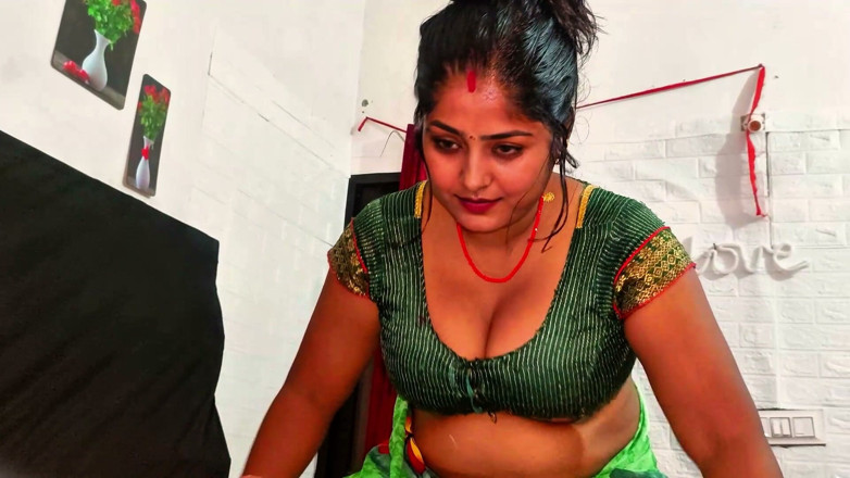 Raj pallvi: Desi bhabhi fa sesso con il fidanzato mentre chiama parlando...