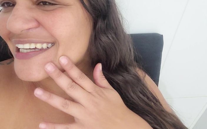 Paty Bumbum: Líbí se ti velká chlupatá kundička?