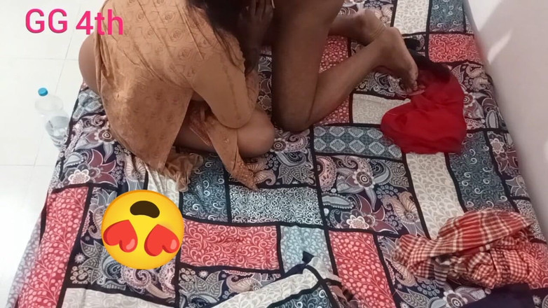 Girlgroup: Muslimská dospívající dívka tvrdě ošukaná deborem doma - girlgroup