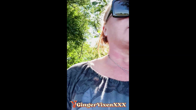 GingerVixen.XXX: 屋外の夏の楽しみ