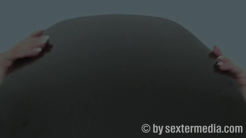 Sextermedia by Pete: Đĩ đút sâu vào họng cần đụ lỗ hậu