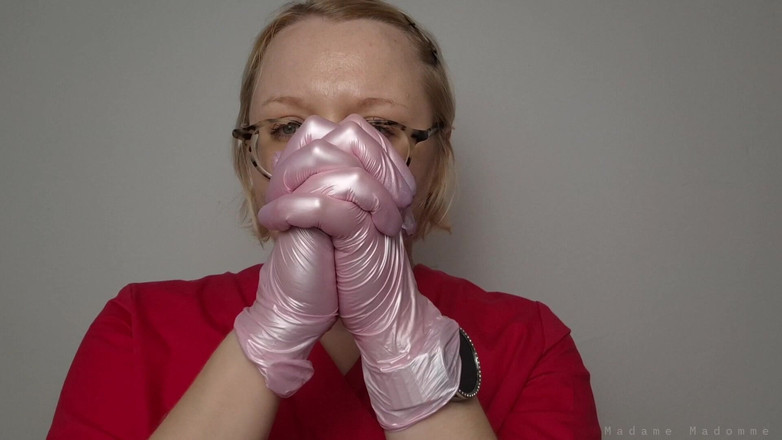 Madame Madomme: Doktor kendi kendine covid ve grip swab testi yapıyor; Doktress...