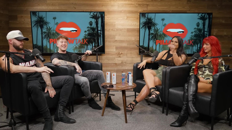 Pillow Talk: Alexas Morgan Has an＊l Orgasms