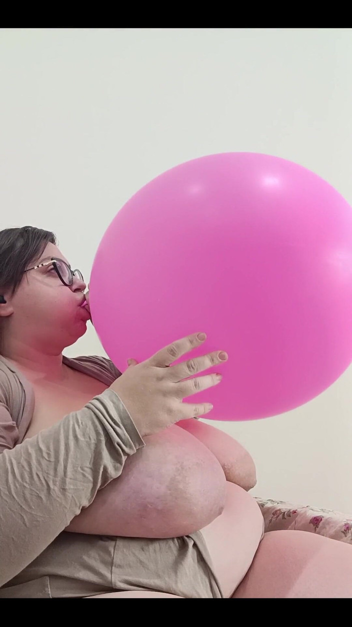 Nina Doll: Nina Doll