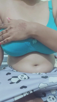 Țâțe de indiancă desi bhabhi presate