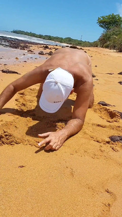 Ladysilvas: Ladysilva在海滩上的热屁股