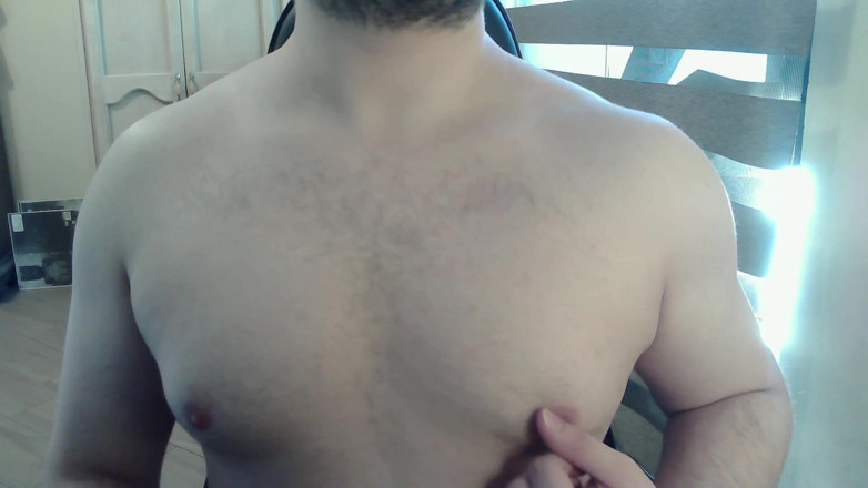 Himbo_Fox: Muscular Stud Plays with His Nipples and Muscles