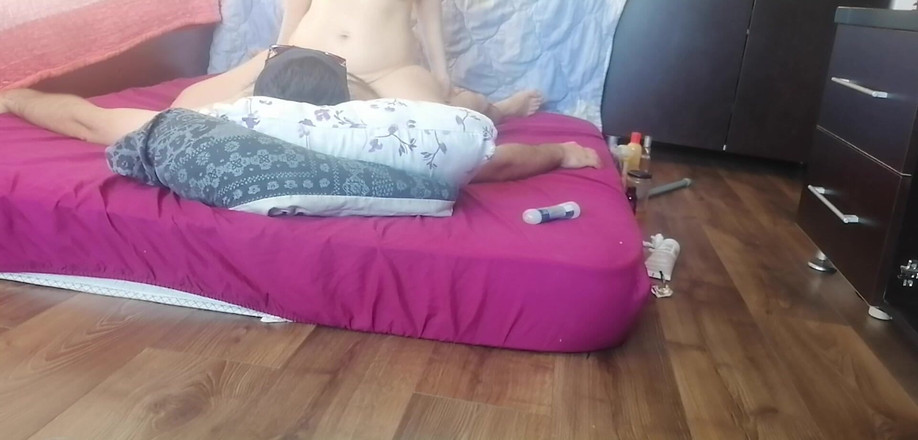 Amateur_MS: Amateur-paar Heißer Sex Im Schlafzimmer. Amateur-paar Hat Spaß in Der...