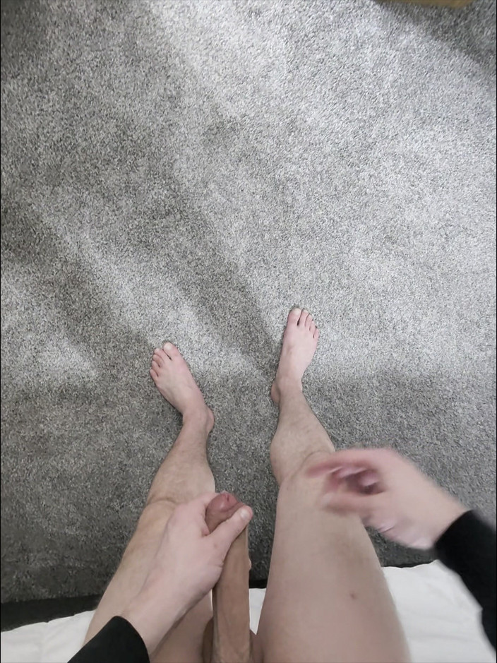 Mya Lane: Cewek sange ini lagi asik nyepong dan ngentot kondom sampai...