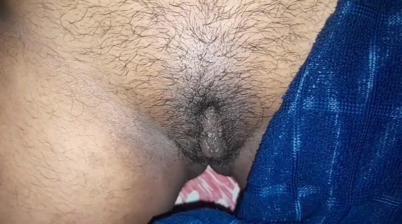 Midnightsiren: Video mới của bài hát phim tiếng Hin-di Bhabhi đang được thực...