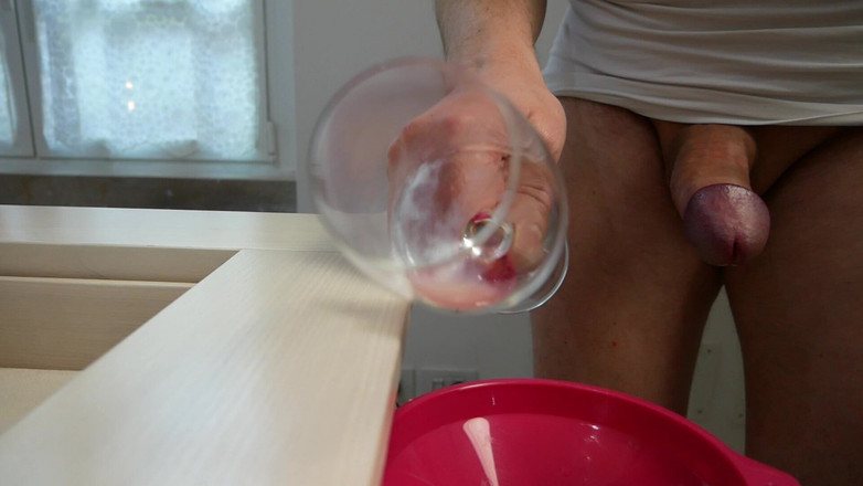 PeopleNeedCum: Mijn sperma in de fluit!