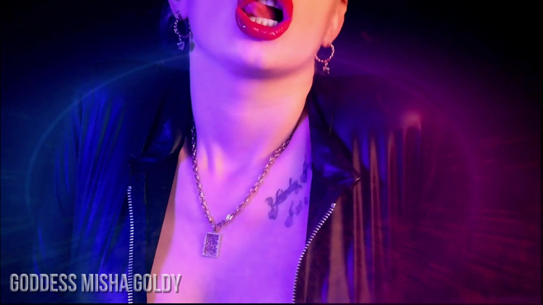 Goddess Misha Goldy: To není tvoje ruka! Moje rty se teď pohybují po...