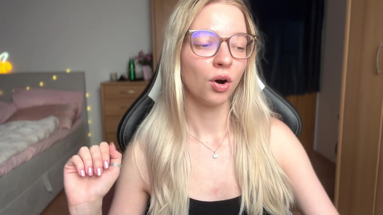 Goddess_Bella_Rae: Hoe je een echte kuisheidsslaaf kunt zijn, overlevingsgids