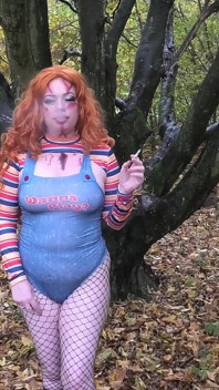 Catalia Smoking Dressed up in Cosplay