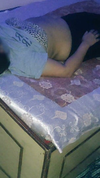 Cuplu căsătorit desi care face sex dur