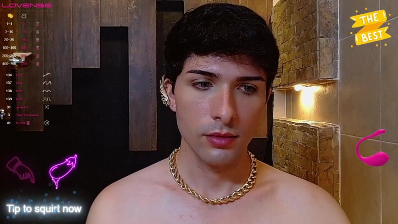 Diego_latinboy: Büyük şişman yaraklı sıska Kolombiyalı banyoda azıyor ve kendini kaydediyor